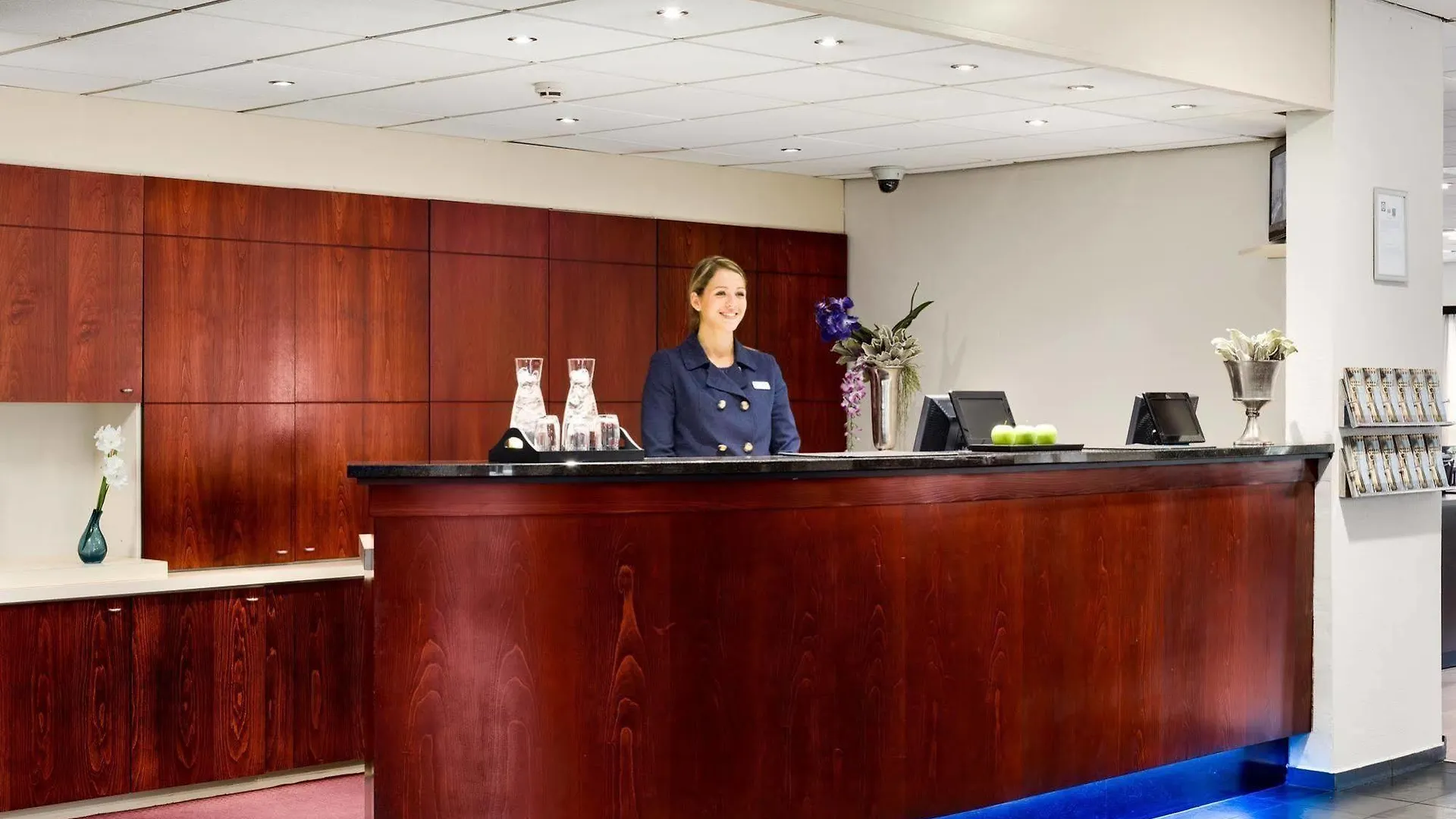 Nh Best Hotel